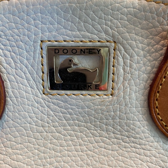 Purse - Picture 4 of 4